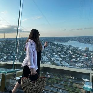 Meet your Posher, Anna